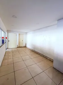 Loja / Salão / Ponto Comercial à venda, 229m² no Bingen, Petrópolis
