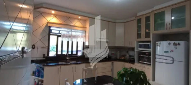 Casa com 3 Quartos à venda, 218m² no Itoupavazinha, Blumenau