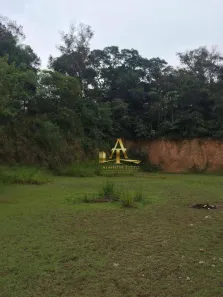 Galpão / Depósito / Armazém à venda, 2400m² no Centro, Araçariguama