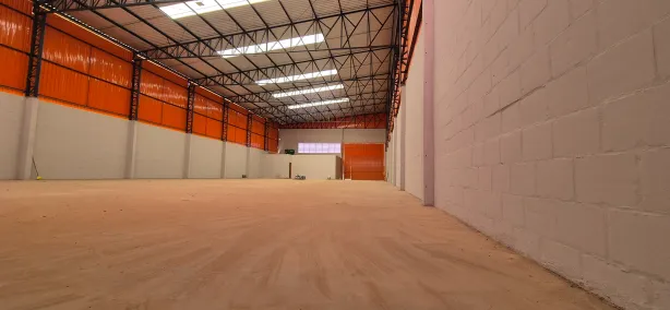 Galpão / Depósito / Armazém com 1 Quarto à venda, 728m² no Roseira de Cima, Jaguariúna