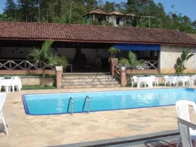 Fazenda / Sítio / Chácara com 5 Quartos à venda, 7400m² no , Juquitiba
