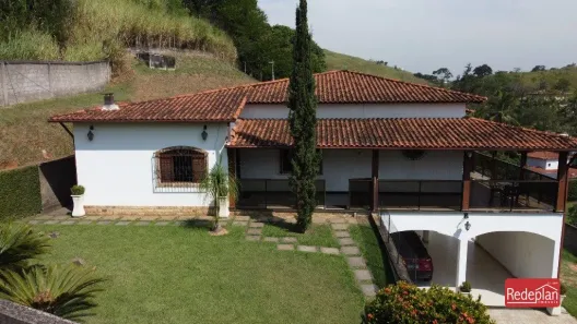 Fazenda / Sítio / Chácara com 3 Quartos para venda ou aluguel, 2245m² no Jardim Alice, Barra Mansa