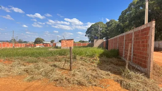 Terreno / Lote / Condomínio à venda, 350m² no , Brasília