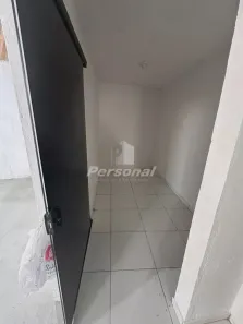 Galpão / Depósito / Armazém para alugar, 212m² no Jardim Independência, Taubaté