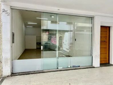 Loja / Salão / Ponto Comercial à venda, 48m² no Centro, Juiz de Fora