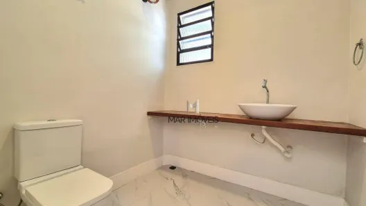 Casa de Condomínio com 3 Quartos para alugar, 210m² no Balneário Praia do Pernambuco, Guarujá