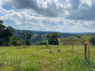 Terreno / Lote / Condomínio à venda, 600m² no , Joanópolis