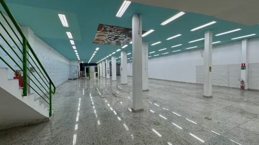 Loja / Salão / Ponto Comercial para alugar, 550m² no Vila Bocaina, Mauá