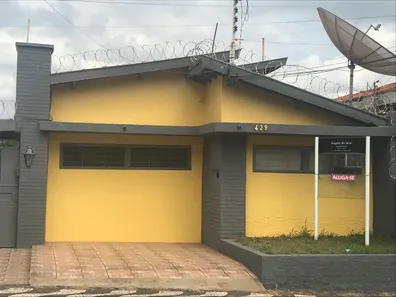 Conjunto Comercial / Sala para alugar, 22m² no Centro, Araras