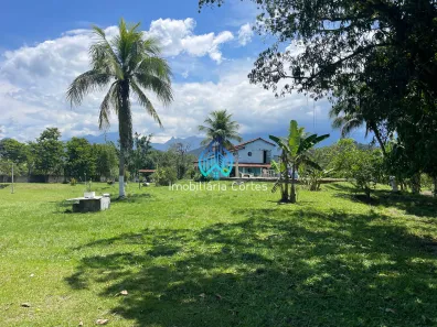 Fazenda / Sítio / Chácara com 3 Quartos à venda, 227m² no Citrolândia, Guapimirim