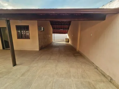 Casa com 2 Quartos à venda, 300m² no Vila Camarim, Queimados