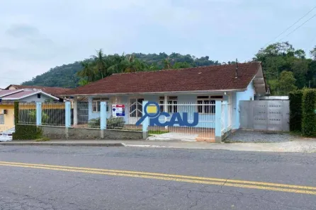 Casa com 3 Quartos à venda, 182m² no Itoupavazinha, Blumenau