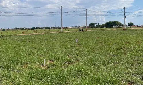 Terreno / Lote / Condomínio à venda, 250m² no Jardim Scala, Trindade