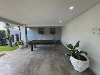 Casa de Condomínio com 5 Quartos para venda ou aluguel, 400m² no Jardim Acapulco, Guarujá
