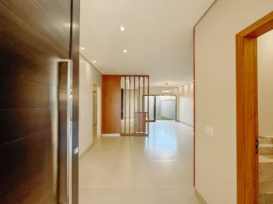 Casa de Condomínio com 3 Quartos à venda, 147m² no Jardins Capri, Senador Canedo
