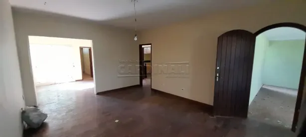 Casa com 3 Quartos para alugar, 209m² no Jardim Macarenco, São Carlos
