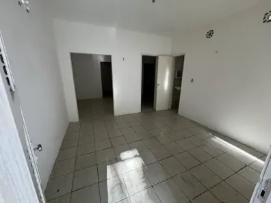 Casa com 2 Quartos para alugar, 86m² no Autran Nunes, Fortaleza