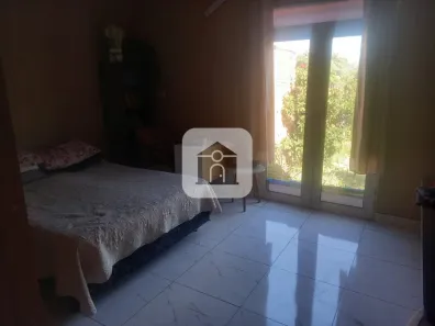 Galpão / Depósito / Armazém à venda, 160m² no Presidente Roosevelt, Uberlândia