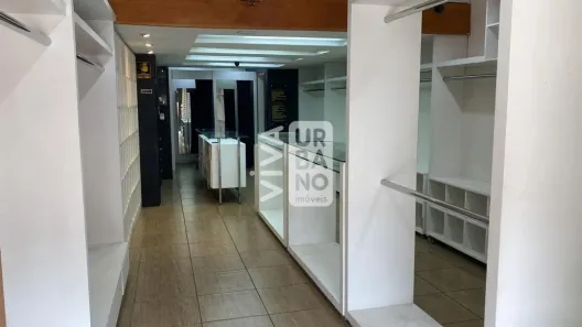 Loja / Salão / Ponto Comercial para alugar, 80m² no São João, Volta Redonda