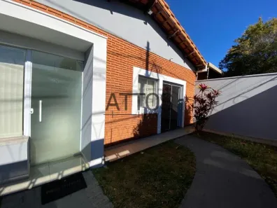 Casa Comercial com 3 Quartos para alugar, 150m² no Jardim Santa Paula, São Carlos