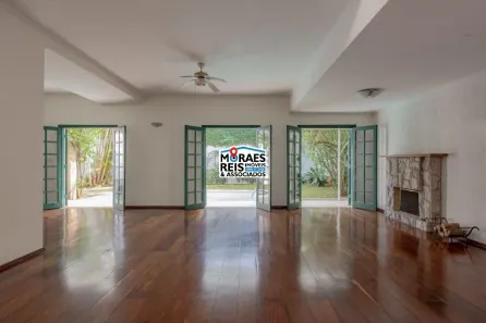 Casa com 3 Quartos para venda ou aluguel, 318m² no Fazenda Morumbi, São Paulo
