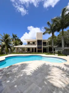 Casa de Condomínio com 4 Quartos à venda, 600m² no Portão, Lauro de Freitas