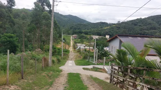 Fazenda / Sítio / Chácara com 2 Quartos à venda, 841m² no Vargem Grande, Águas Mornas