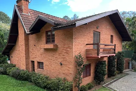 Casa de Condomínio com 7 Quartos para venda ou aluguel, 1200m² no Chácara Granja Velha, Carapicuíba