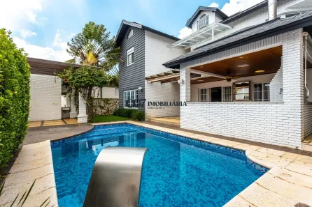 Sobrado com 6 Quartos para venda ou aluguel, 480m² no Tamboré, Santana de Parnaíba