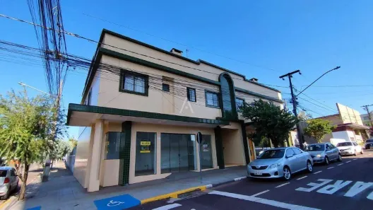 Conjunto Comercial / Sala para alugar, 48m² no Centro, Toledo