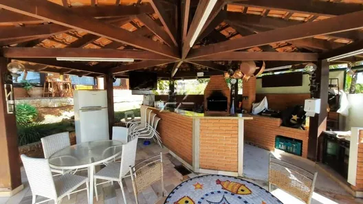 Fazenda / Sítio / Chácara com 2 Quartos à venda, 375m² no , Ipeúna