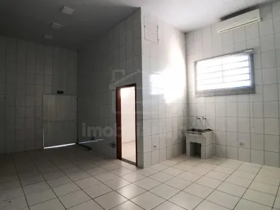 Loja / Salão / Ponto Comercial à venda, 110m² no Chácara Braz Miraglia, Jaú