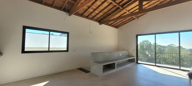 Casa de Condomínio com 3 Quartos à venda, 253m² no Estação, São Roque