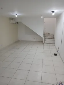 Conjunto Comercial / Sala para alugar, 50m² no Recreio Ipitanga, Lauro de Freitas