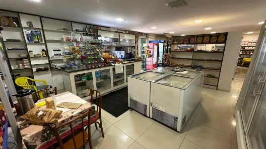 Loja / Salão / Ponto Comercial à venda, 150m² no Cabeçudas, Itajaí
