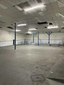Galpão / Depósito / Armazém para alugar, 1200m² no Parque São Vicente, São Vicente