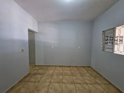 Casa com 1 Quarto para alugar, 60m² no Jardim Geriva, Santa Bárbara D'Oeste