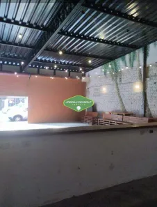 Galpão / Depósito / Armazém para alugar, 583m² no Embaré, Santos