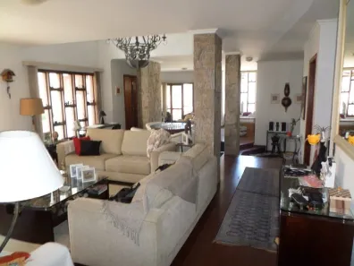 Casa de Condomínio com 4 Quartos para venda ou aluguel, 500m² no São Paulo II, Cotia
