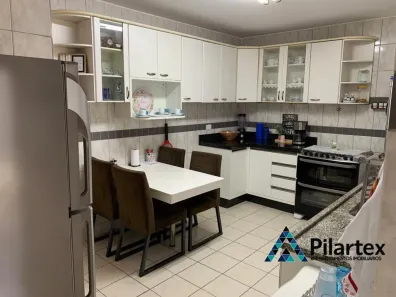 Sobrado com 3 Quartos à venda, 115m² no Vera Cruz, Londrina