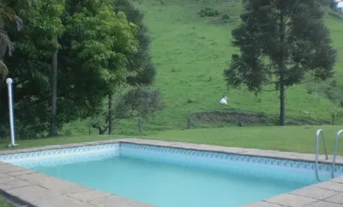 Fazenda / Sítio / Chácara com 5 Quartos à venda, 130m² no Arrozal, Piraí