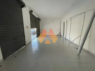 Loja / Salão / Ponto Comercial para alugar, 53m² no Miramar, Macaé