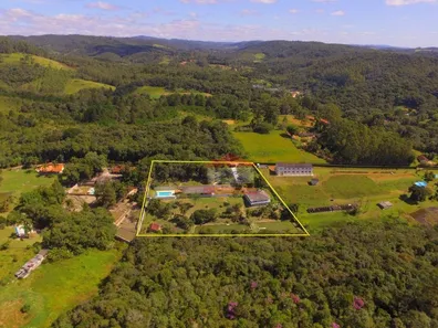 Fazenda / Sítio / Chácara com 8 Quartos à venda, 12100m² no , Ibiúna