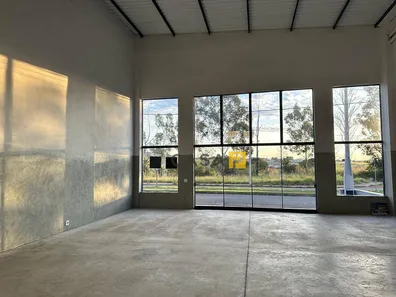 Loja / Salão / Ponto Comercial à venda, 290m² no Jardim Alphacenter, Santa Bárbara D'Oeste