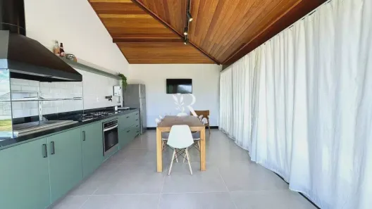 Loft com 1 Quarto à venda, 1073m² no Pedro do Rio, Petrópolis