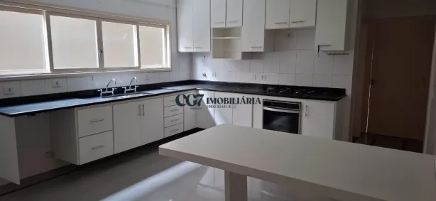 Sobrado com 4 Quartos para alugar, 500m² no Tamboré, Santana de Parnaíba