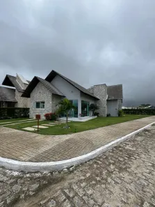 Casa de Condomínio com 4 Quartos para alugar, 170m² no , Bananeiras