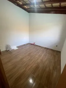 Fazenda / Sítio / Chácara com 3 Quartos à venda, 4000m² no Área Rural de Viçosa, Viçosa