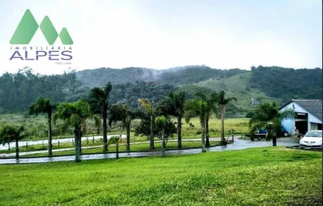 Fazenda / Sítio / Chácara com 7 Quartos à venda, 300m² no Campo Largo da Roseira, São José dos Pinhais