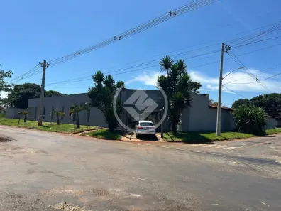 Casa com 25 Quartos para venda ou aluguel, 1600m² no Setor Residencial Garavelo I, Trindade